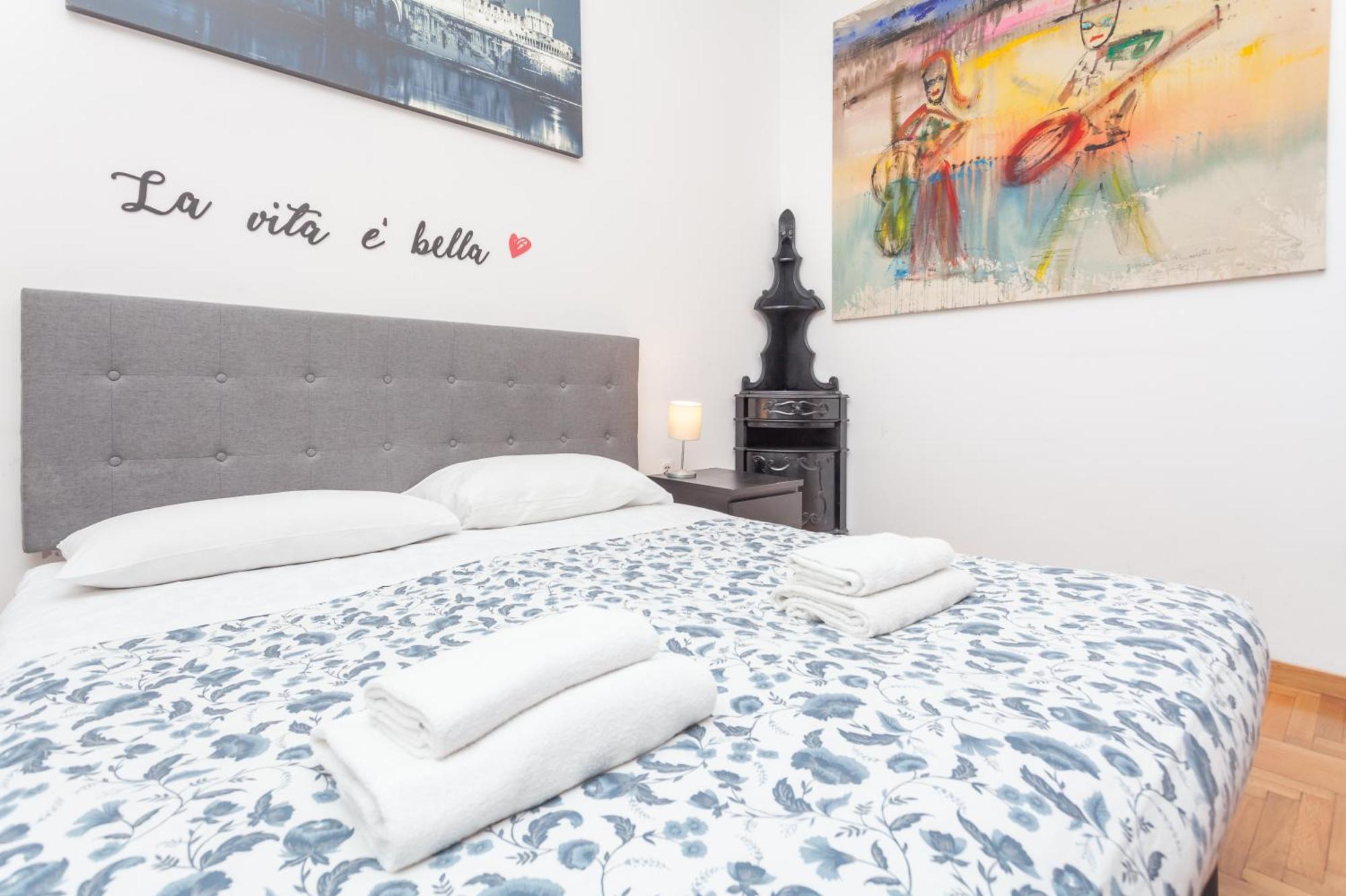 Pellegrino Piazza Navona Apartment โรม ภายนอก รูปภาพ